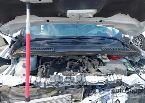 2019 Ford Escape Se из США, поврежденный, VIN 1FMCU0GD4KUA64978